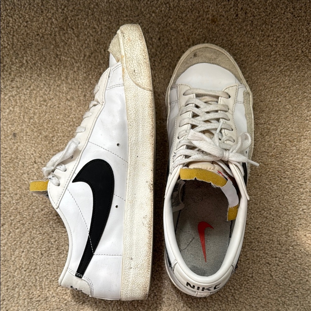 Nike Blazer Low - image 4